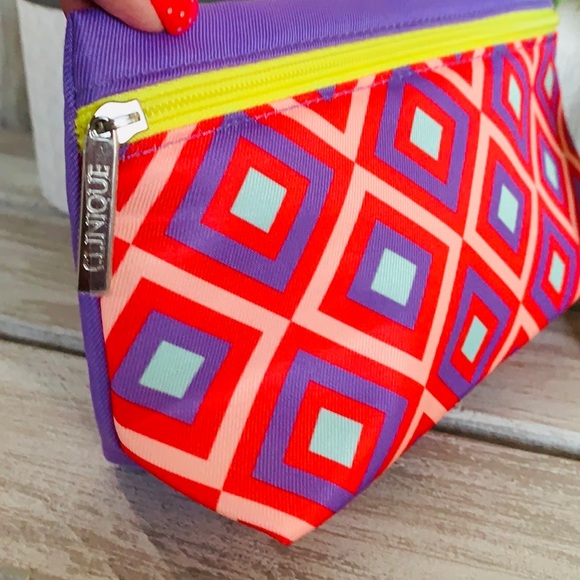 Clinique Lotion 1.7oz with Bag ~New~ Clinique’s Best Moisturizing Lotion - Picture 7 of 7